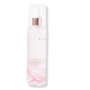 MANNA KADAR BEAUTY
Hydration Happy Face Mist